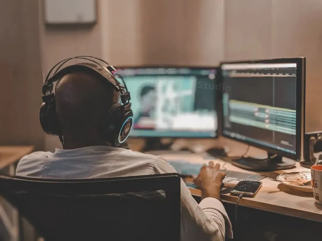 NextPixel Studio 4